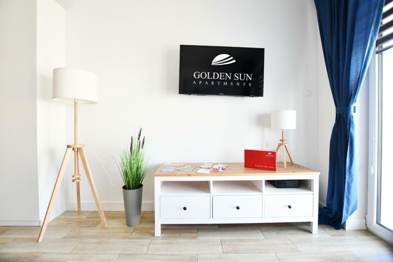 Apartament Lazur Z Miejscem Postojowym W Garazu Kołobrzeg Esterno foto